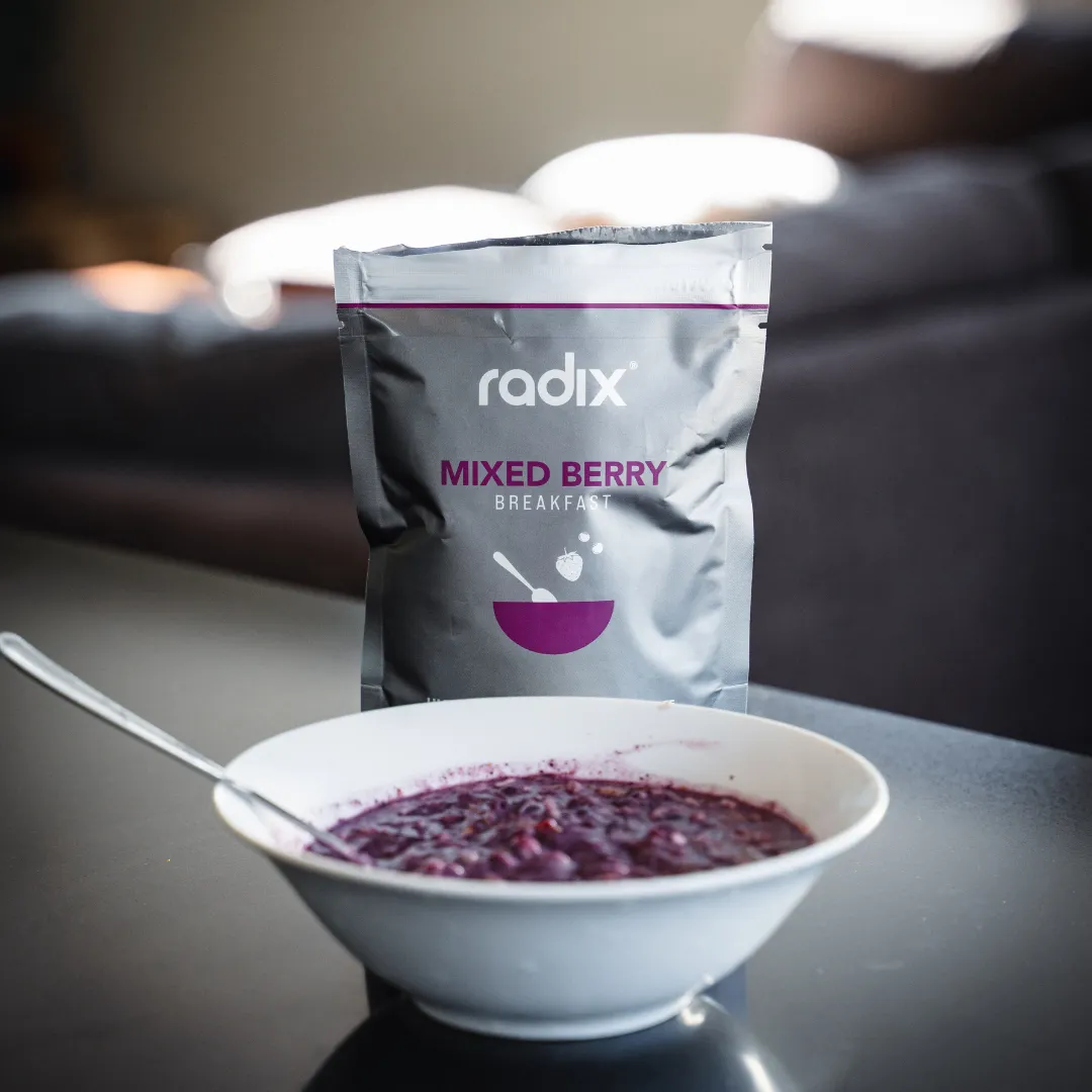 Radix Nutrition - Ultra Breakfast v9.0 - Mixed Berry (800Kcal)